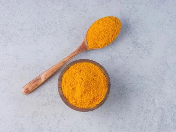 Naslovna slika za clanak 12 dokazanih zdravstvenih blagodati kurkumina