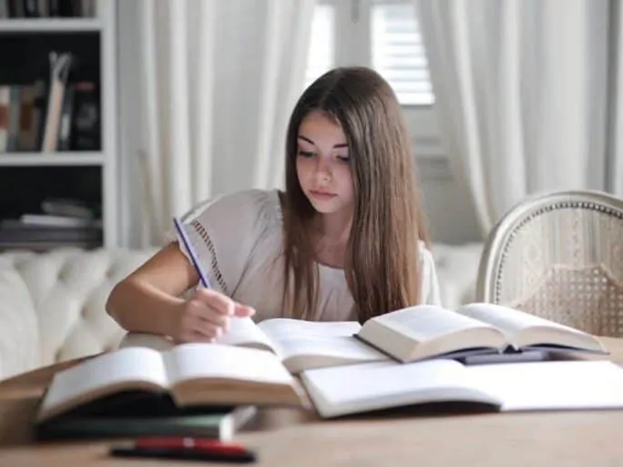 Naslovna slika za clanak Dr. Žnidarič: Pamćenje i učenje