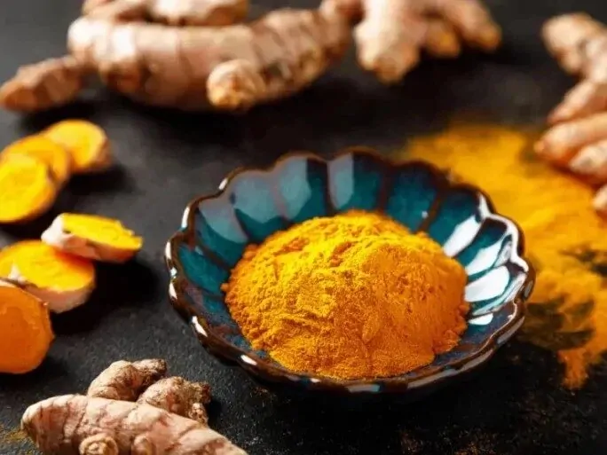 Naslovna slika za clanak Dr.Bura: Metaboliti kurkumina i njihovo protuupalno djelovanje